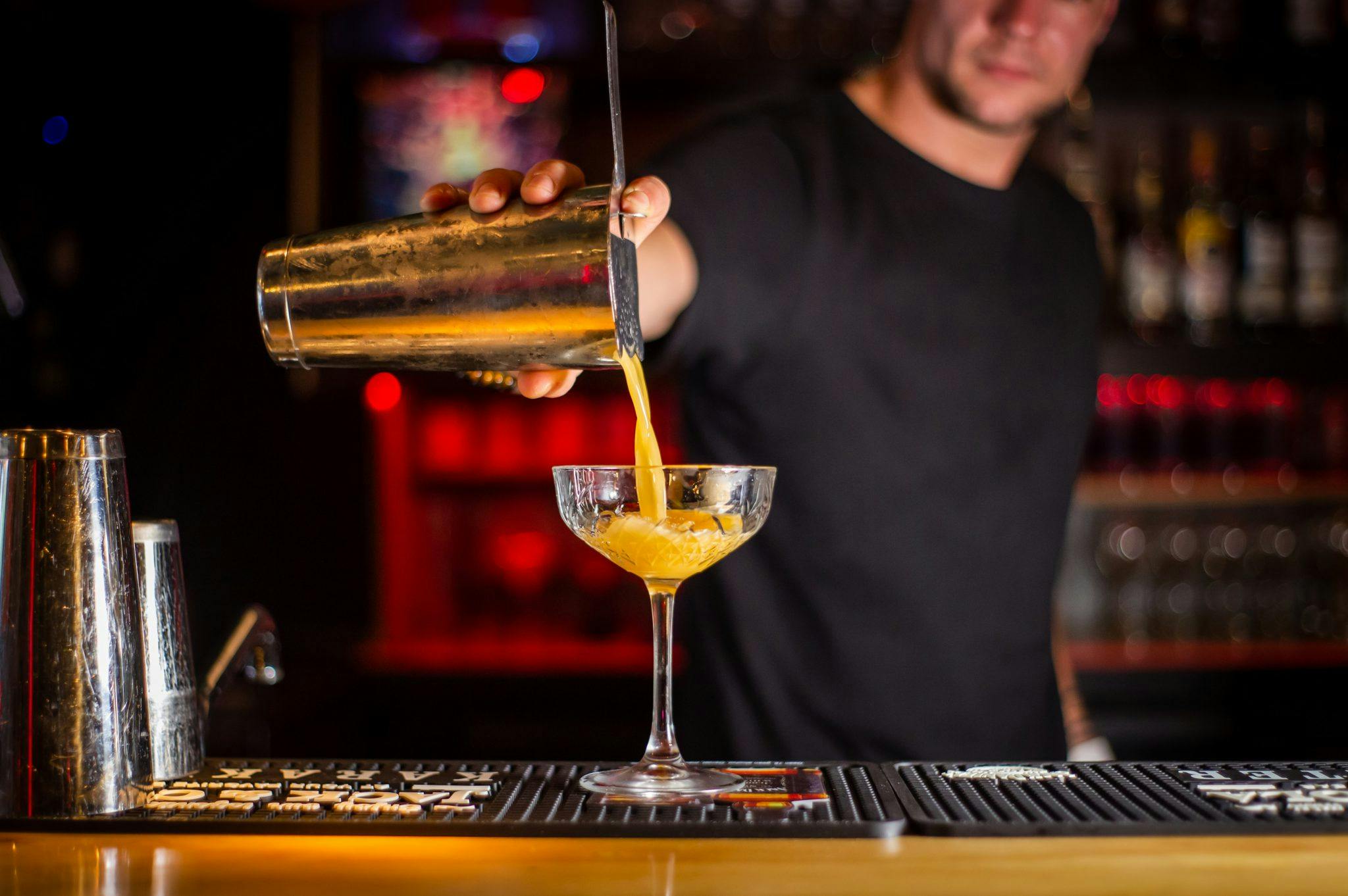 10 free bartending training modules