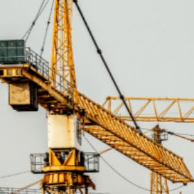 Heavy equipment training - EdApp crane safety