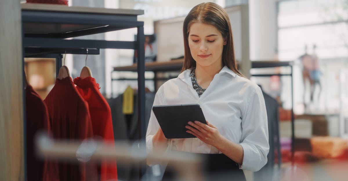 Key Visual Merchandising Requirements for Success | SC Training