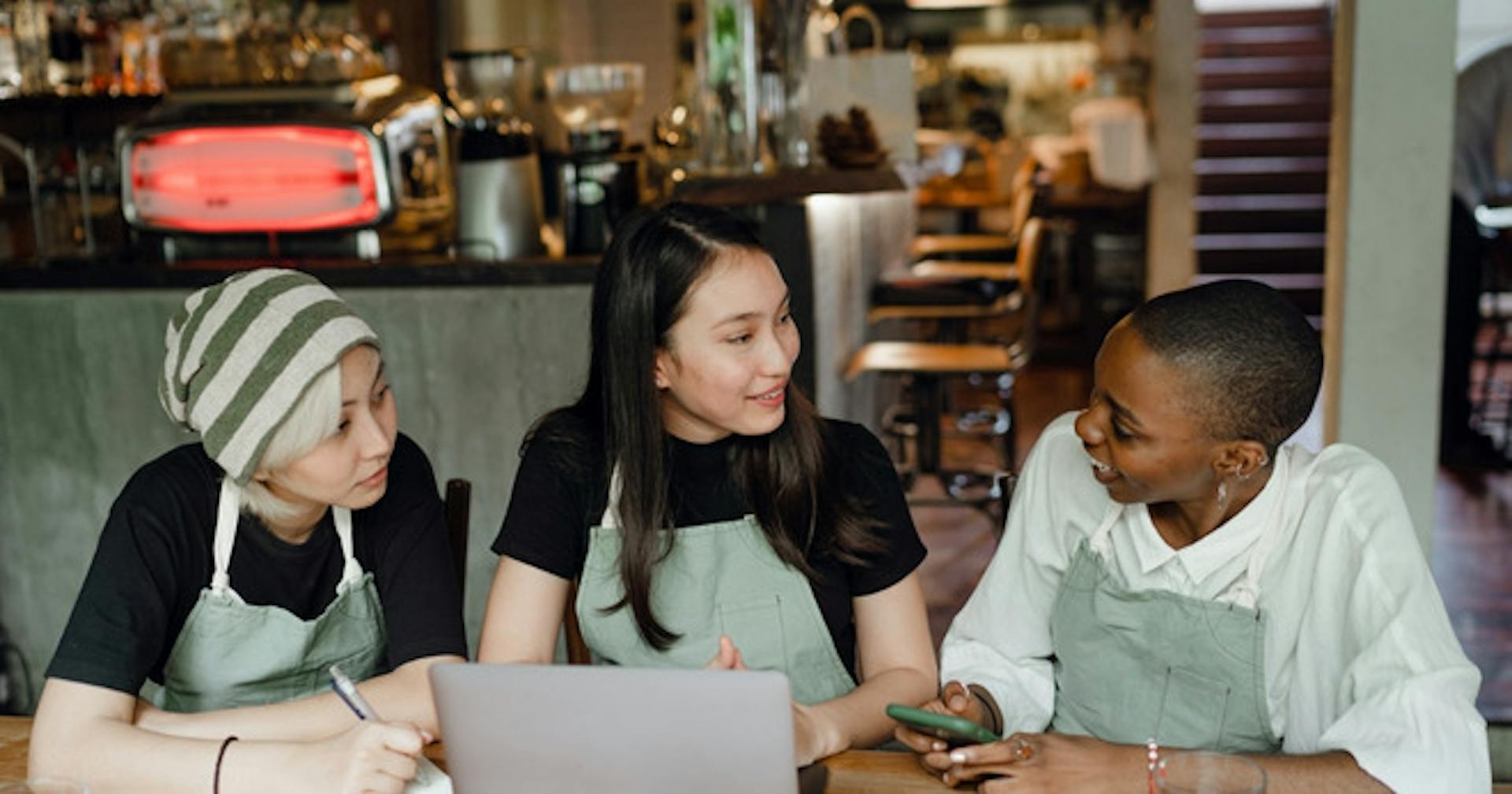 Effective communication as a restaurant staff training topic idea