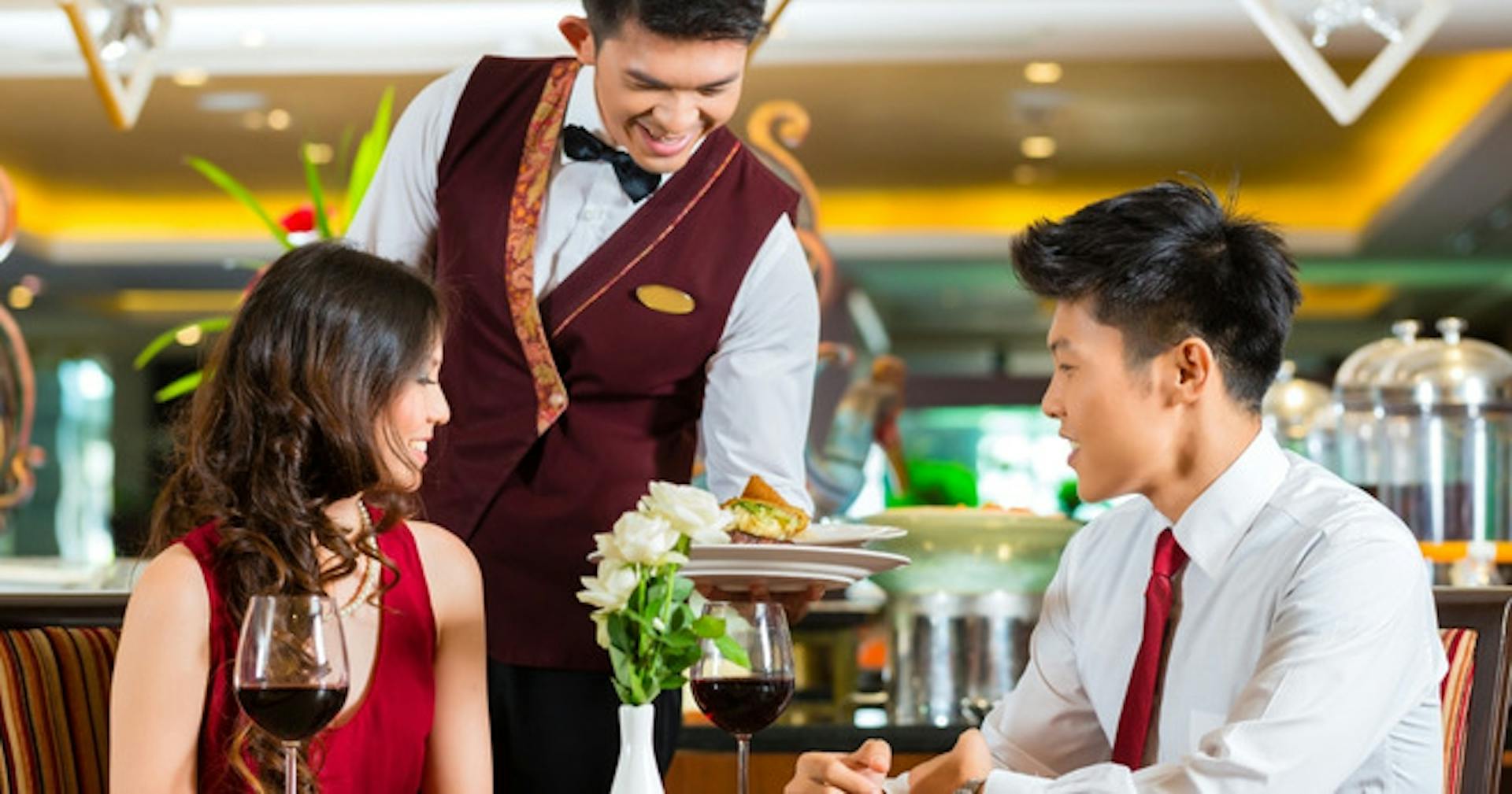 Serving food as a restaurant staff training topic idea