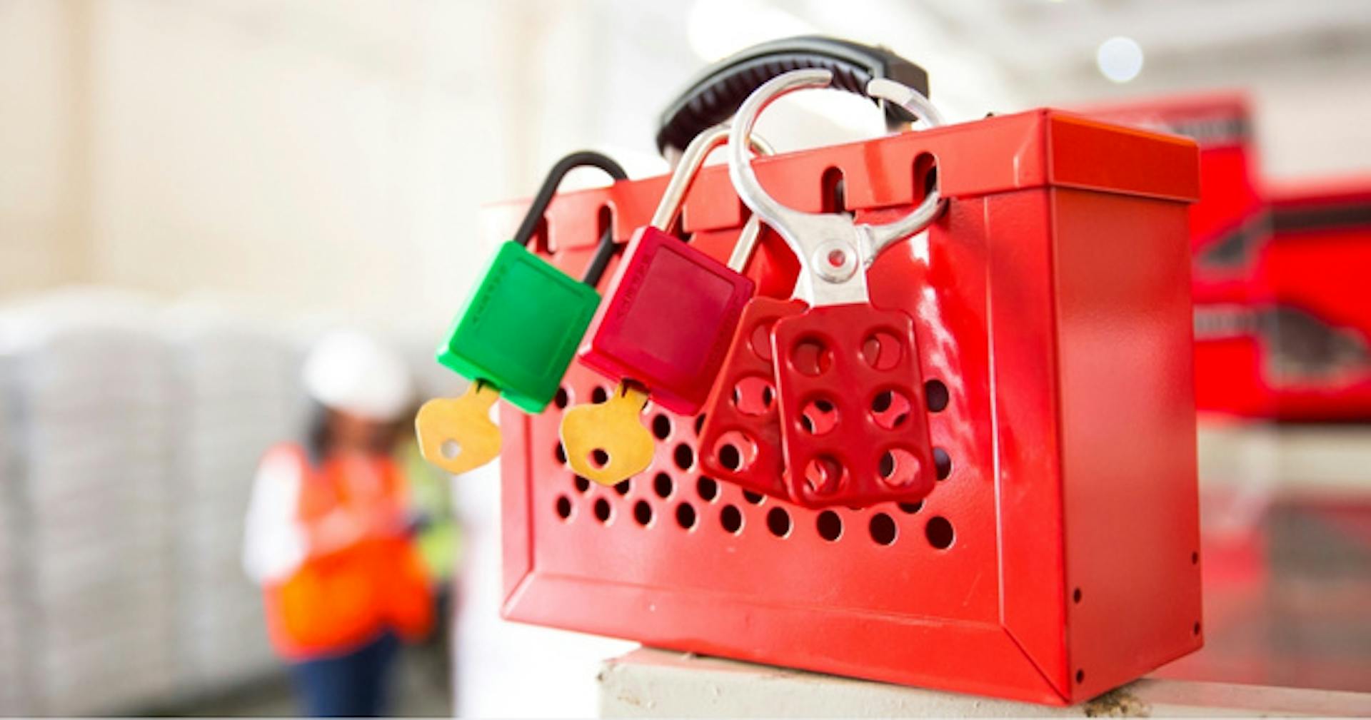 Lockout device for warehouses