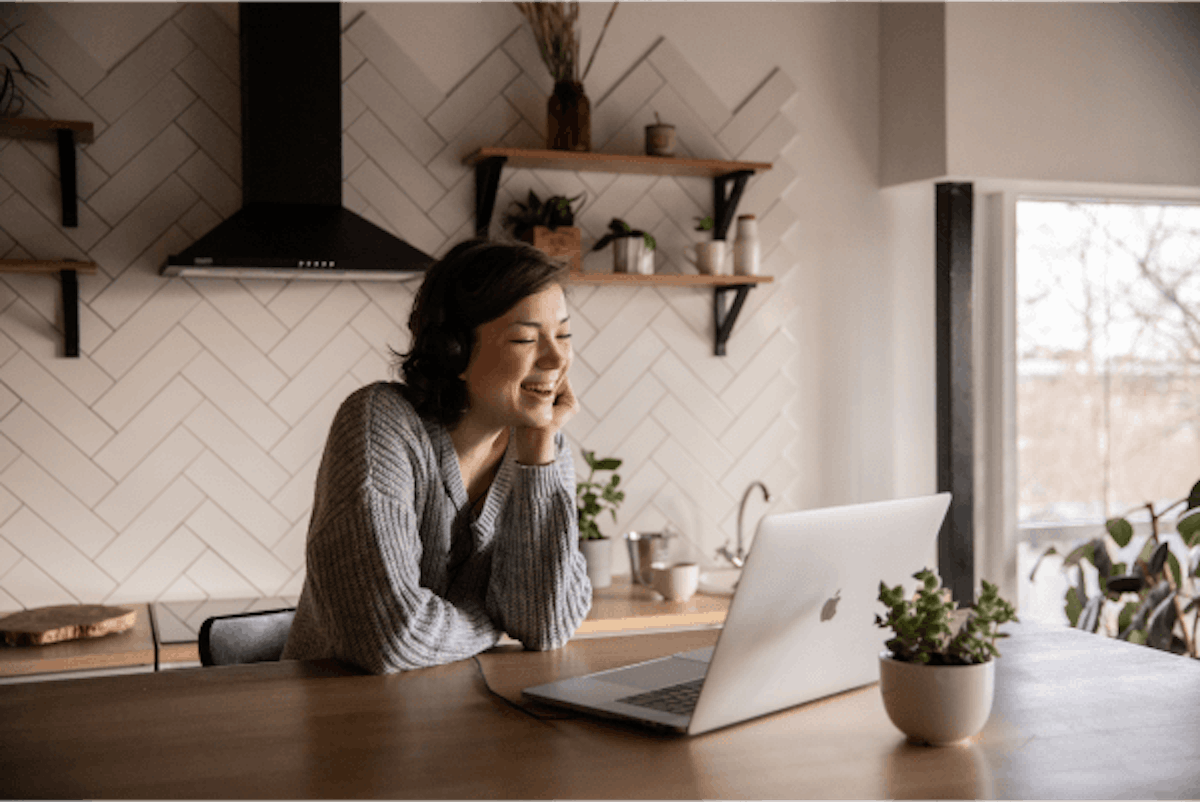 customer service strategies - post holiday follow up