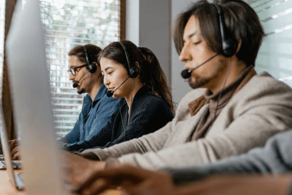 Call center management tip - Encourage self-service options