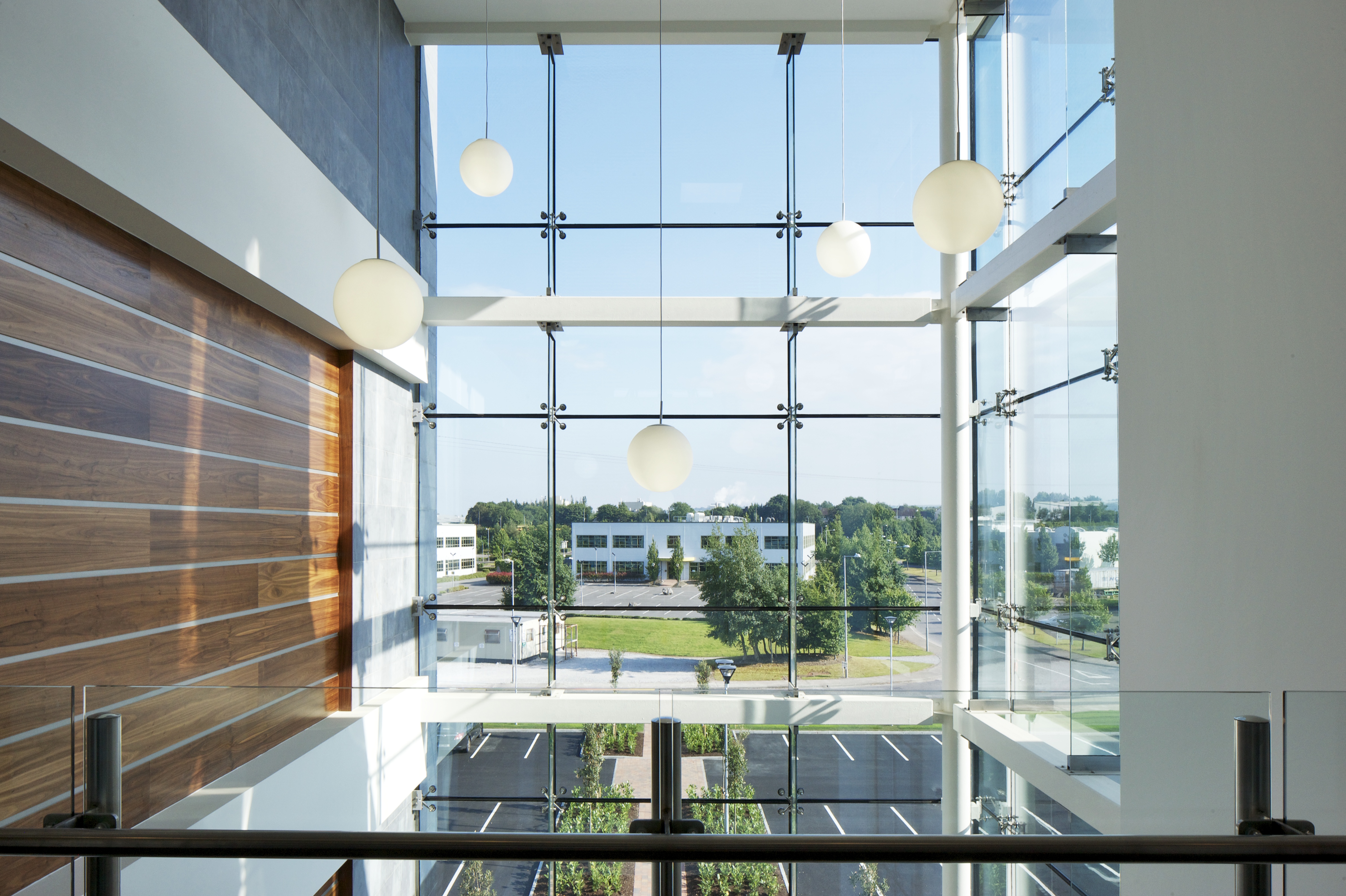 Image of a commercial building