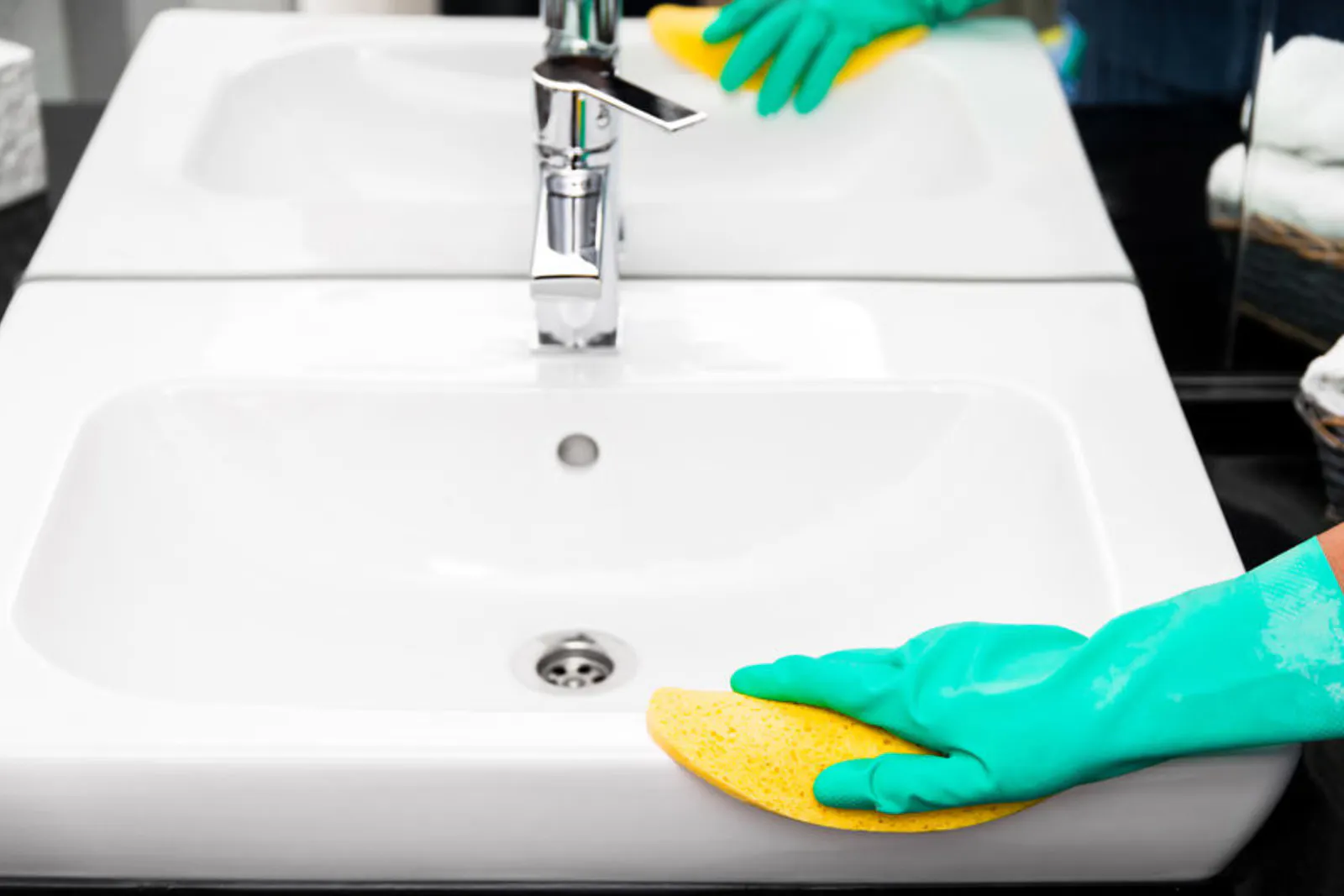 Bathroom Cleaning For Offices Commercial Spaces Near Seattle Eden