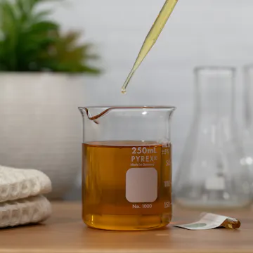 Sfuso olio di semi di sedano biologico di alta qualità all'ingrosso olio di colz Sfuso olio di semi di sedano biologico di alta qualità all'ingrosso olio di colz