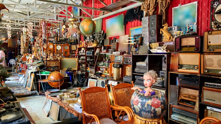 Sourcing Antiques