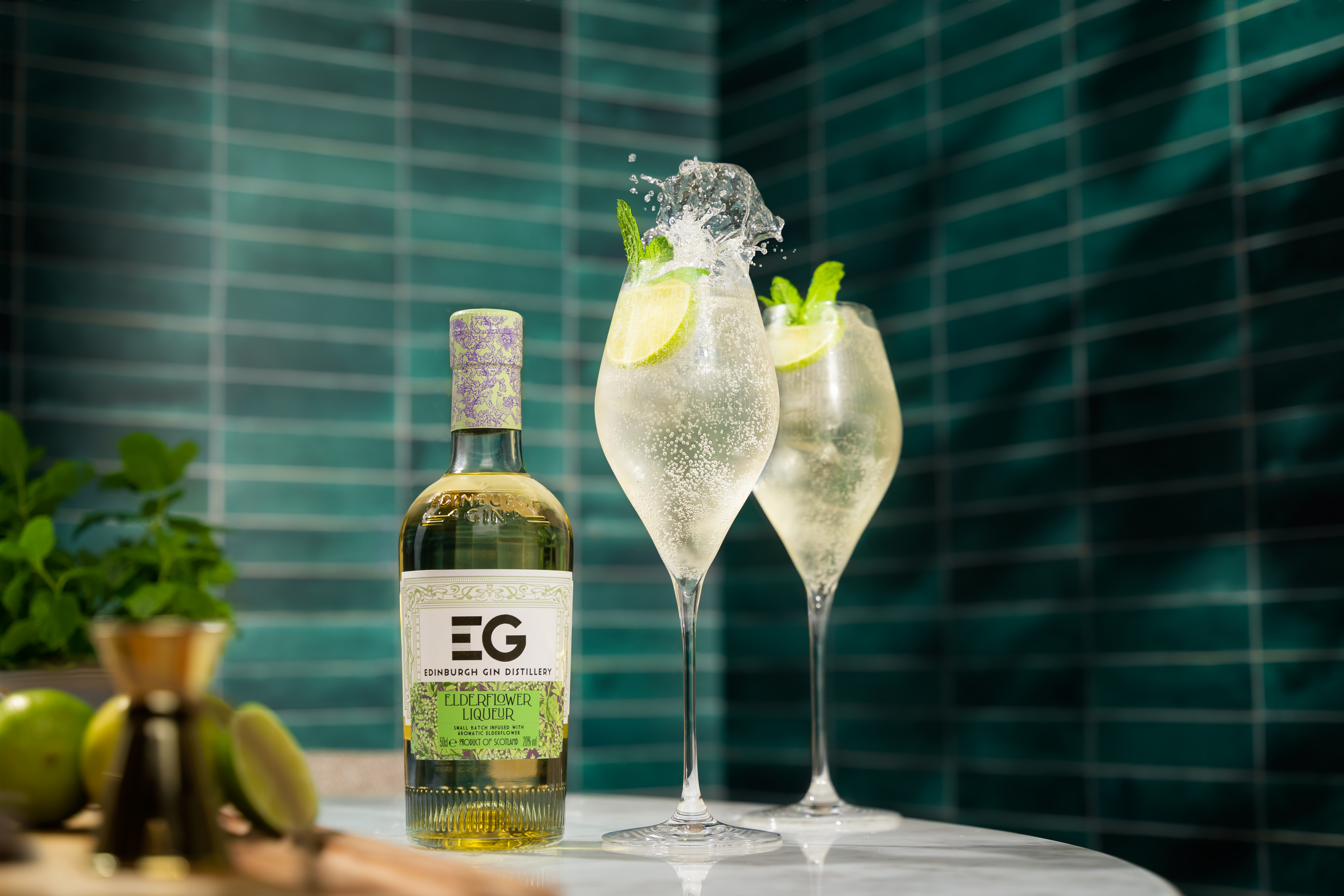 Hugo Spritz Cocktail - Edinburgh Gin