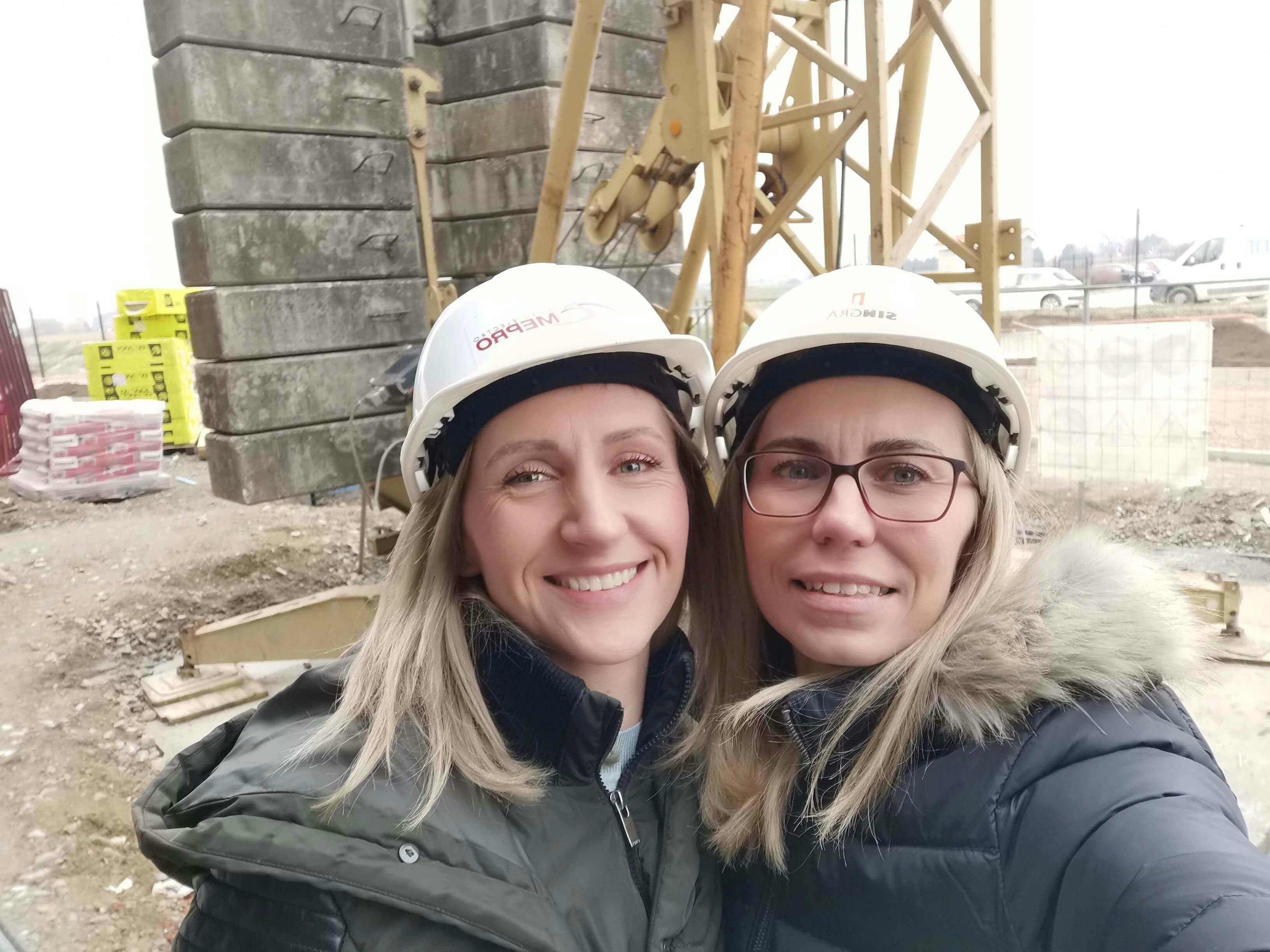 Ivana Ratkaj and Sanja Đurkas at the construction site 