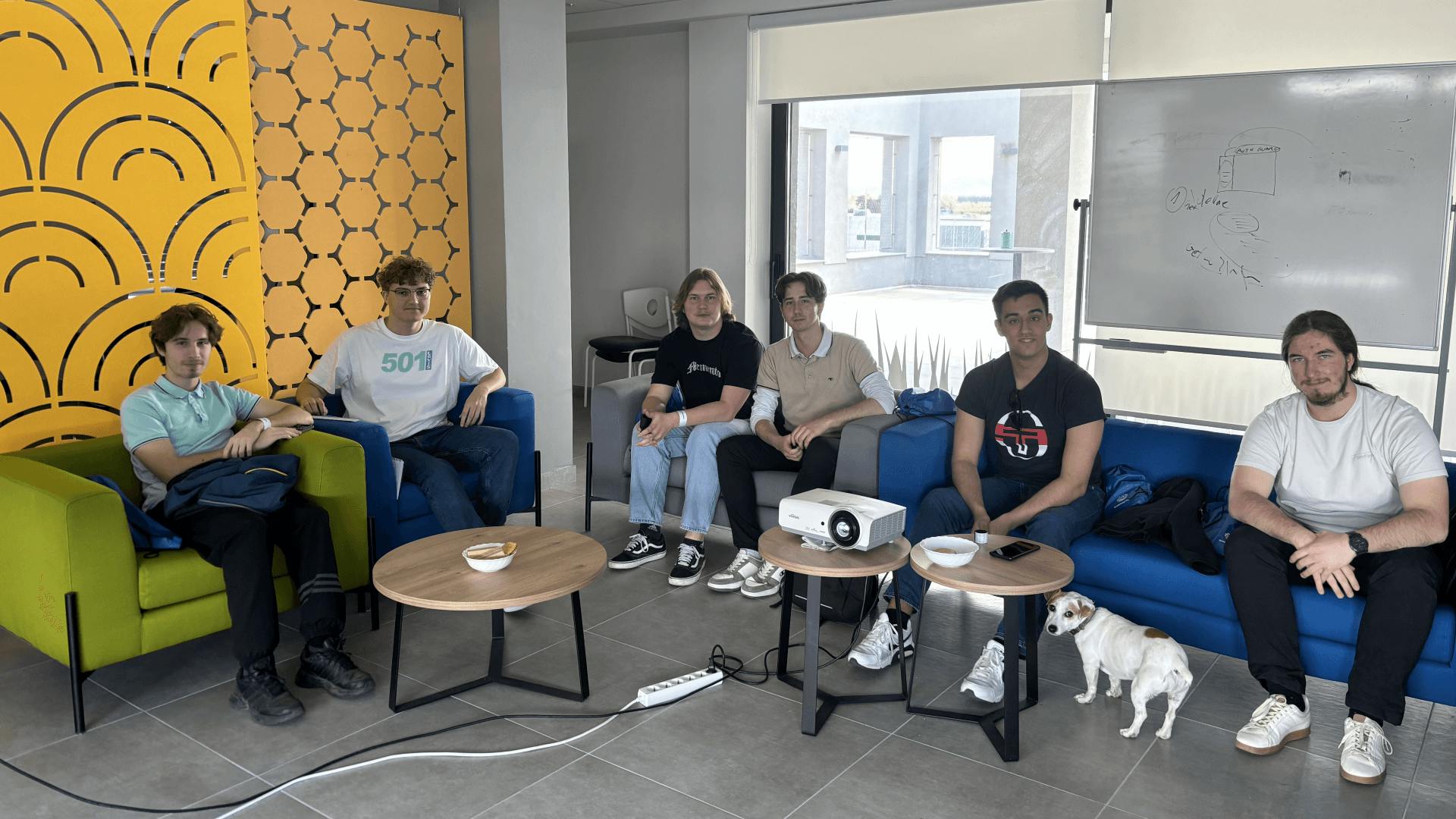 FOI students visit Emil Frey Digital for work-based learning