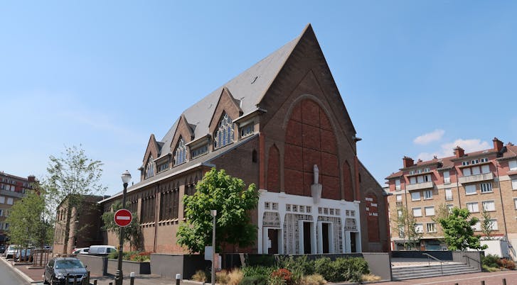 Église Notre-Dame-de-la-Paix à Suresnes