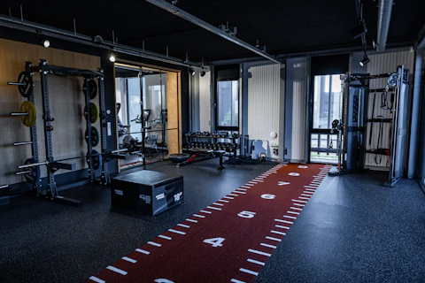 Krachttraining voor ouderen bij EGYM Joure