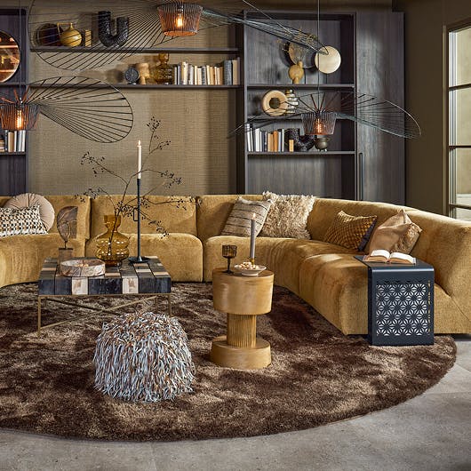 Grote woonkamer inrichten