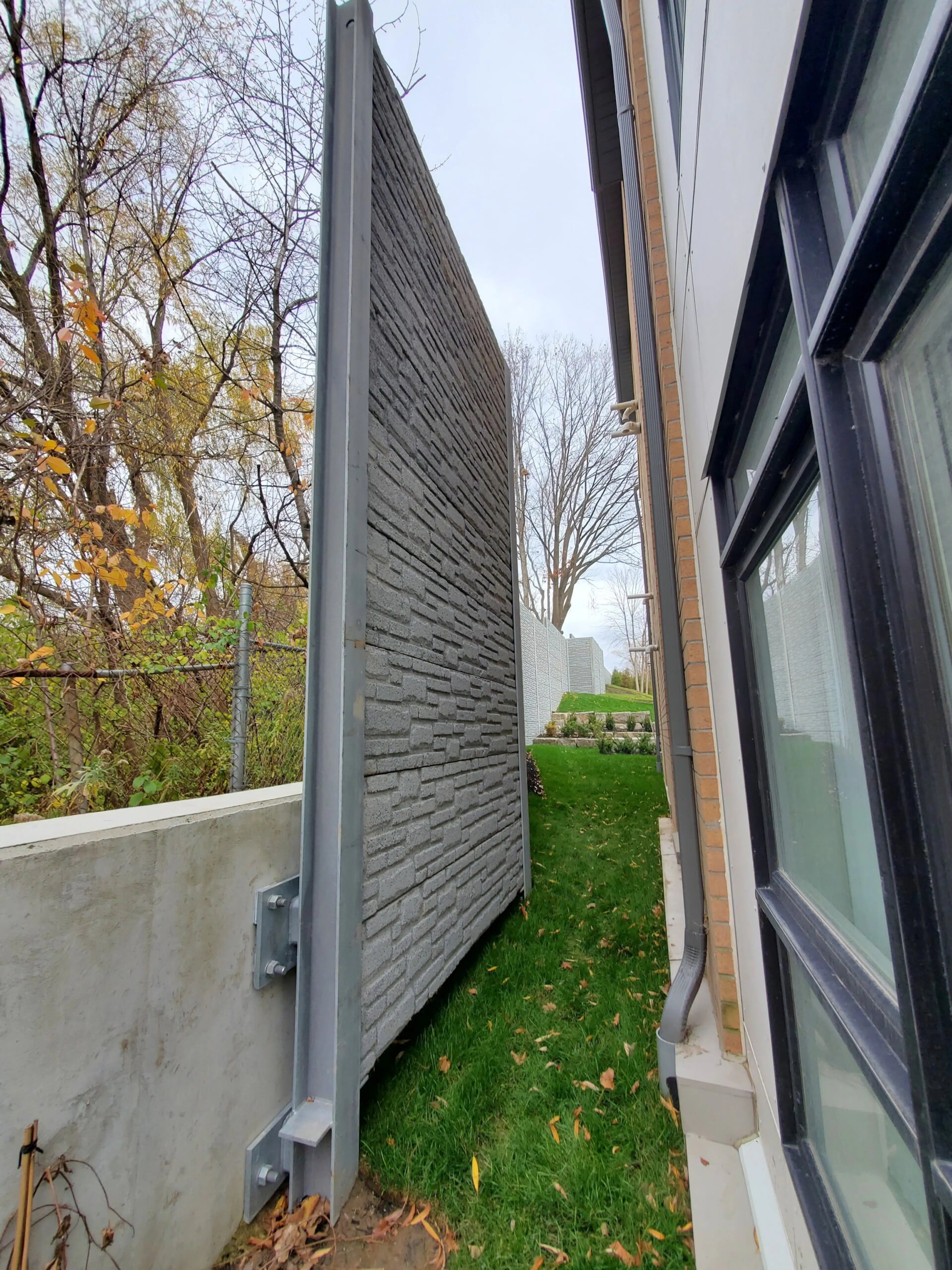 Keelesdale Residential Acoustic Barrier
