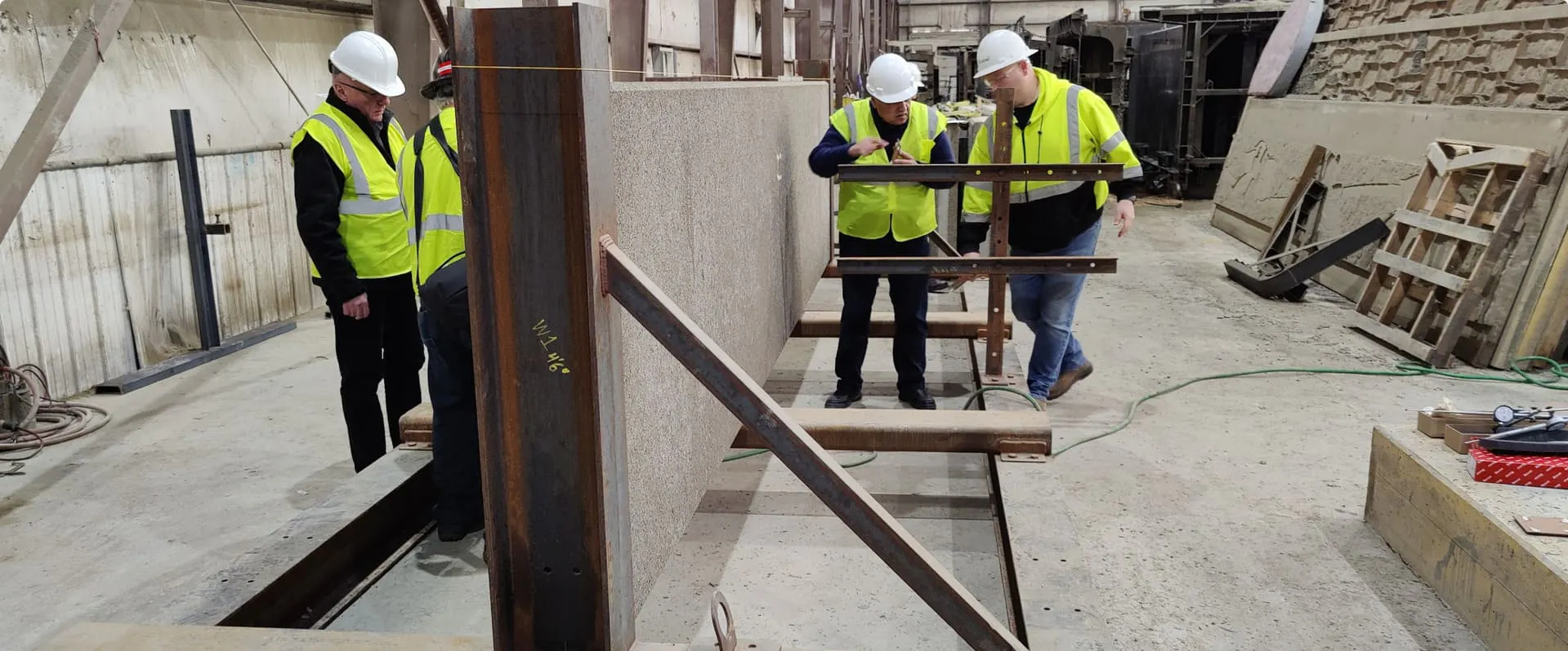 EKHO R&D team designed and completed successful bend testing to assess the strength of Durisol’s newest 20 ft double-sided absorptive noise barrier panel