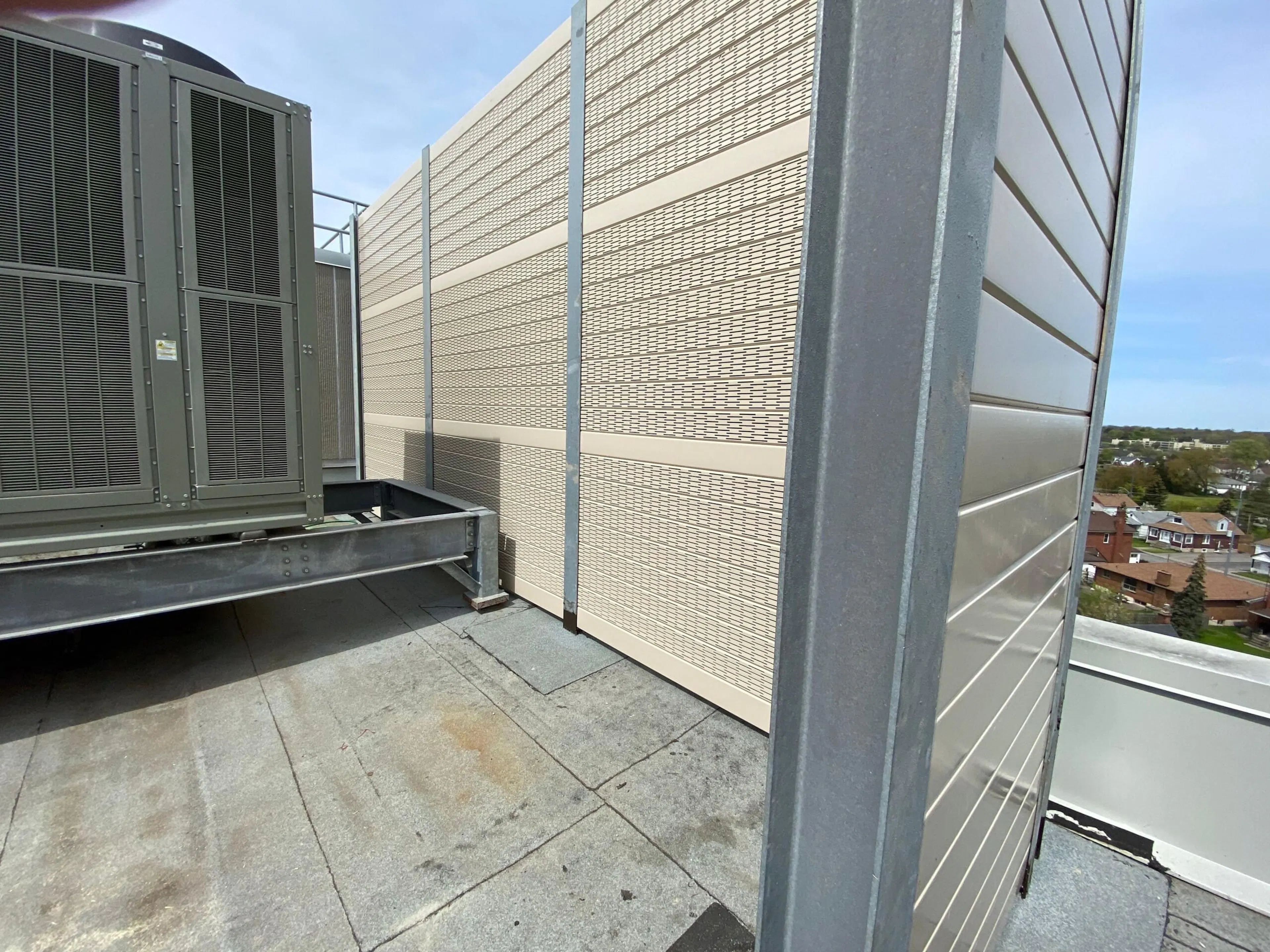 Wind-Rated Barriers Solve Rooftop Equipment Noise