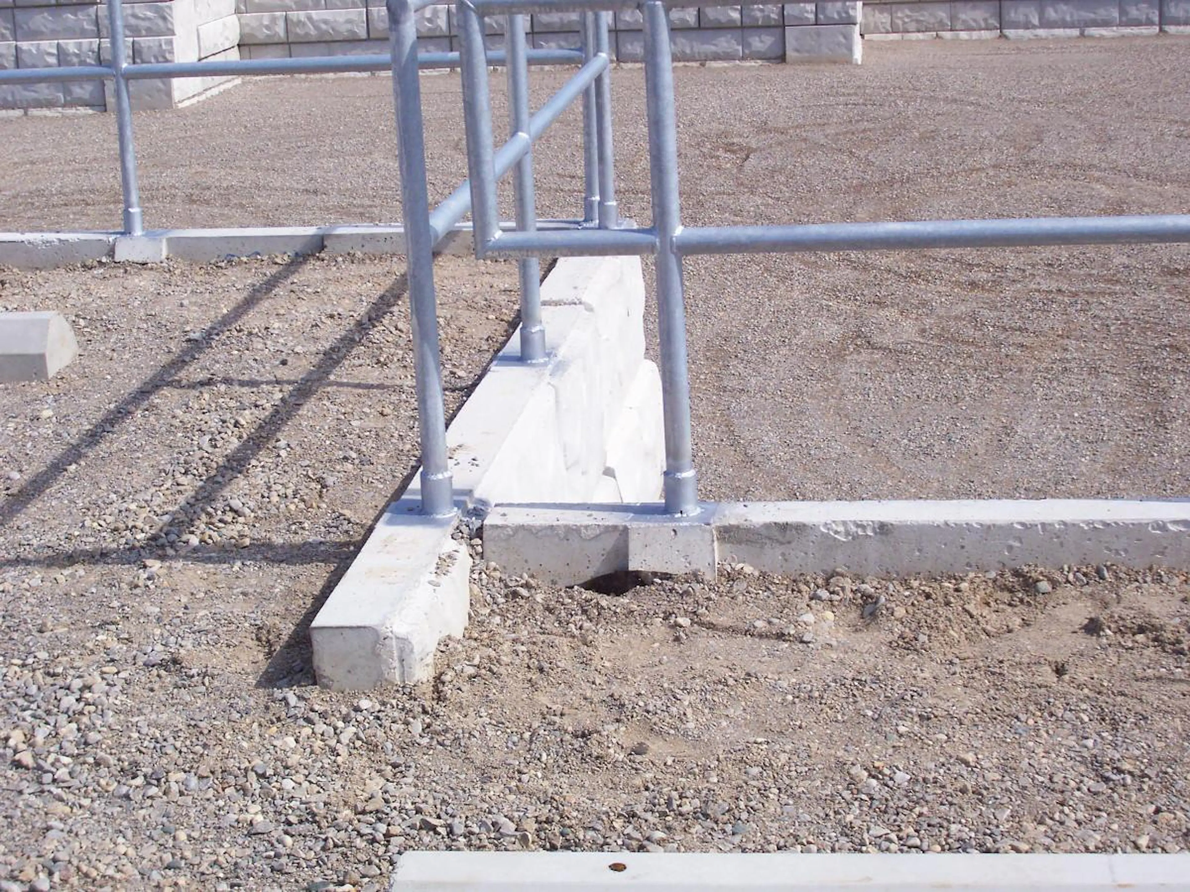 Engineer-Designed Retaining Wall Meets Municipal Standards