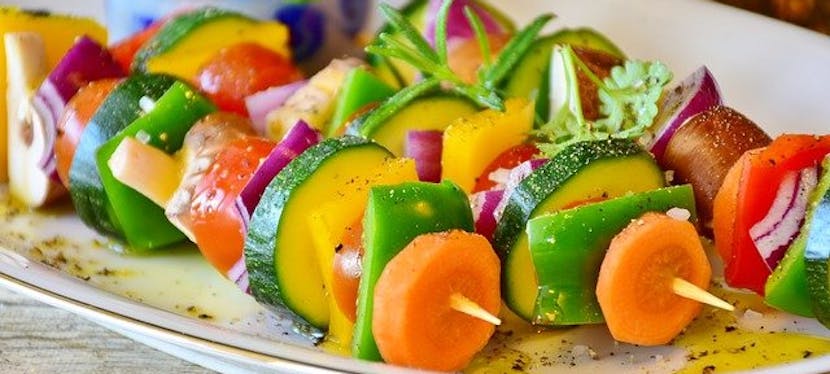 Barbecue végétarien : 10 recettes alternatives à la viande pour l’été