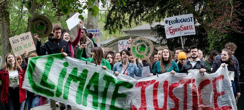 Le principe de participation c'est aussi des jeunes manifestant pour la justice climatique