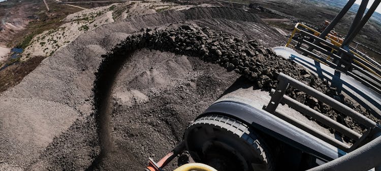 Extraction du charbon, un combustible minéral fossile