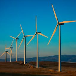 Éoliennes qui servent à la production d'électricité verte