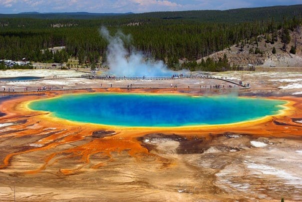 géothermie, lac coloré 