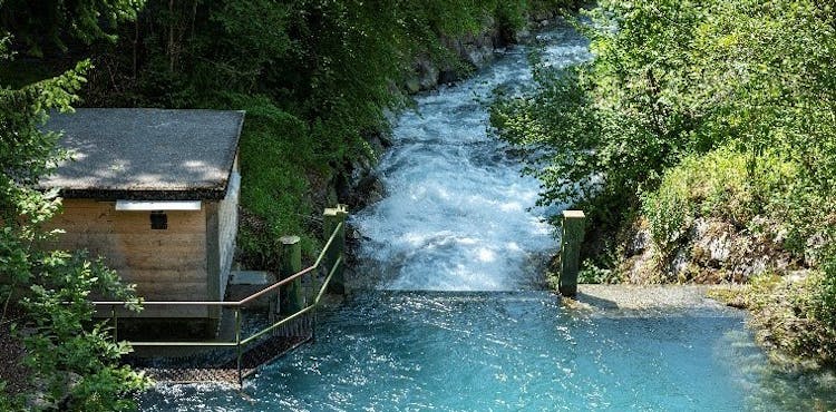 Photo de la vanne de la centrale hydroélectrique de La Motte