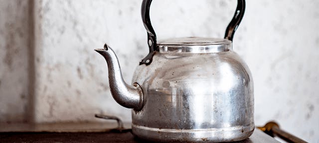 bouilloire pour faire bouillir de l'eau de façon écolo