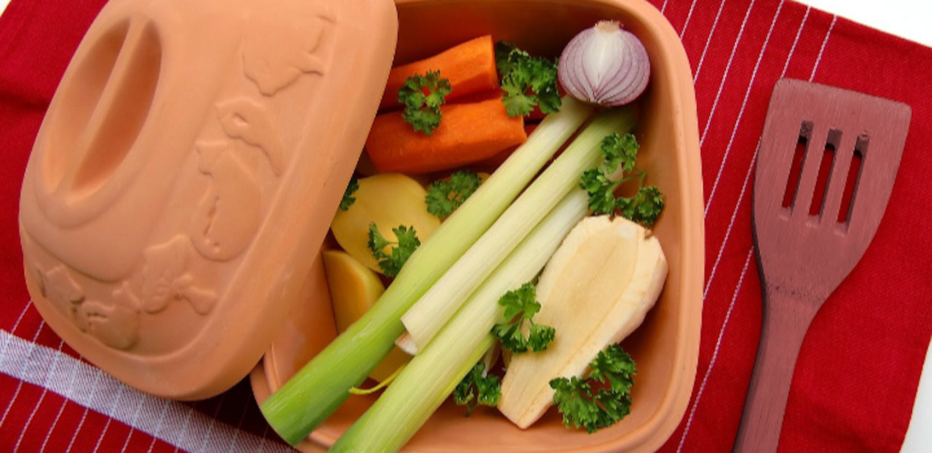 Un plat de légumes.