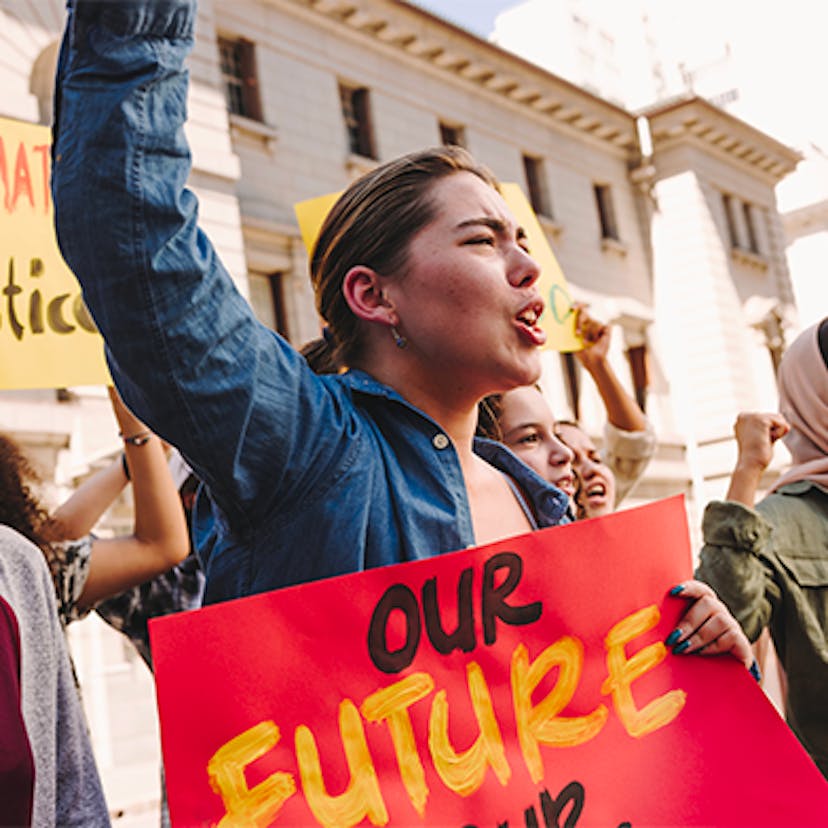 Des jeunes marchent pour le climat 