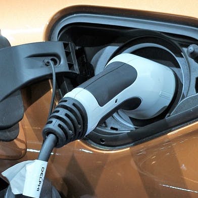 🏰 #47 Dossier : Investir dans les bornes de recharge pour voitures  électriques ⚡️ 🔌 - 🔐
