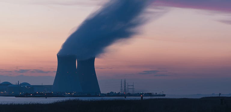 centrale nucléaire renouvelable ou pas