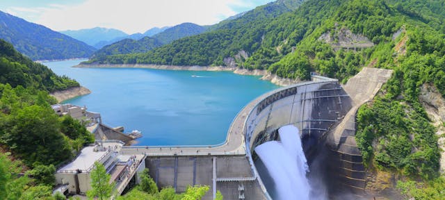 Le barrage d'une centrale hydraulique