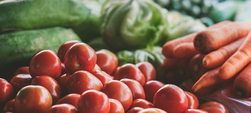 Des tomates, carottes et courgettes