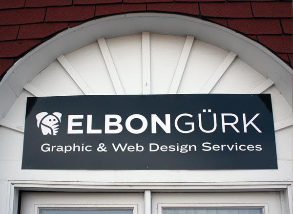 Elbongurk sign installed