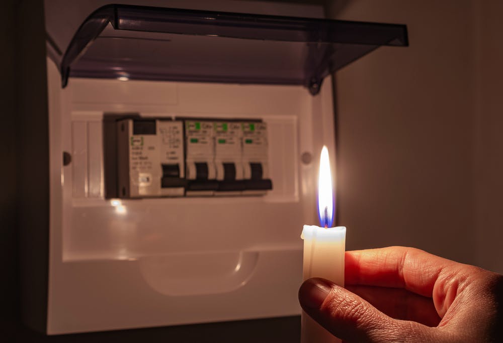 Power outages Types, causes and what to do