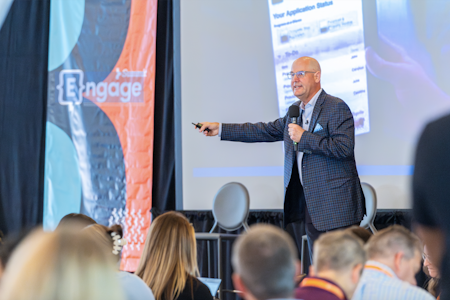 Stan Phelps Keynote:
Little Things Make the Biggest Difference: Keys to a Great Customer Experience in Higher Ed