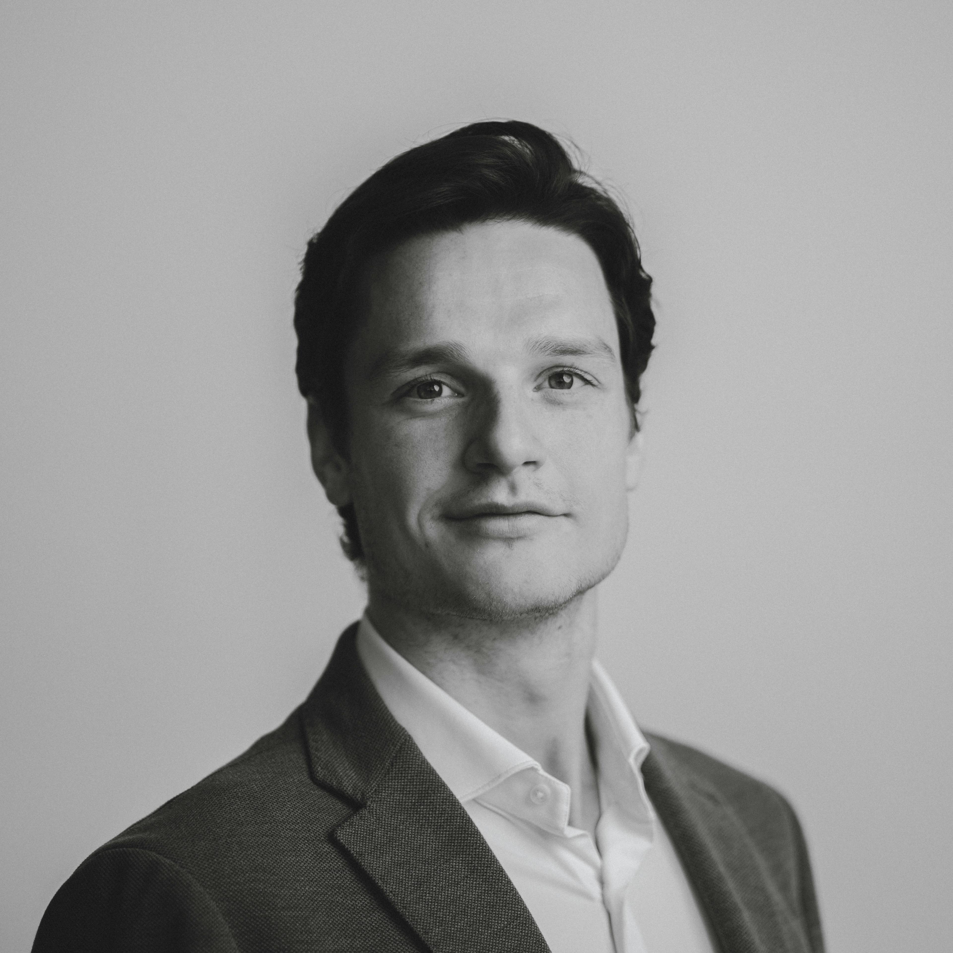 Profielfoto werknemer Max de Goede.