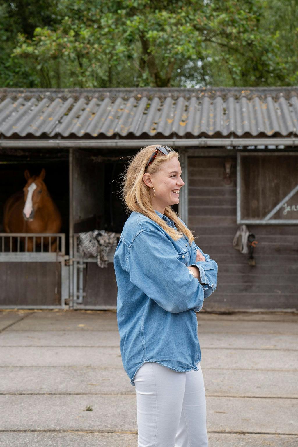 Werknemer Elevation Group op event.