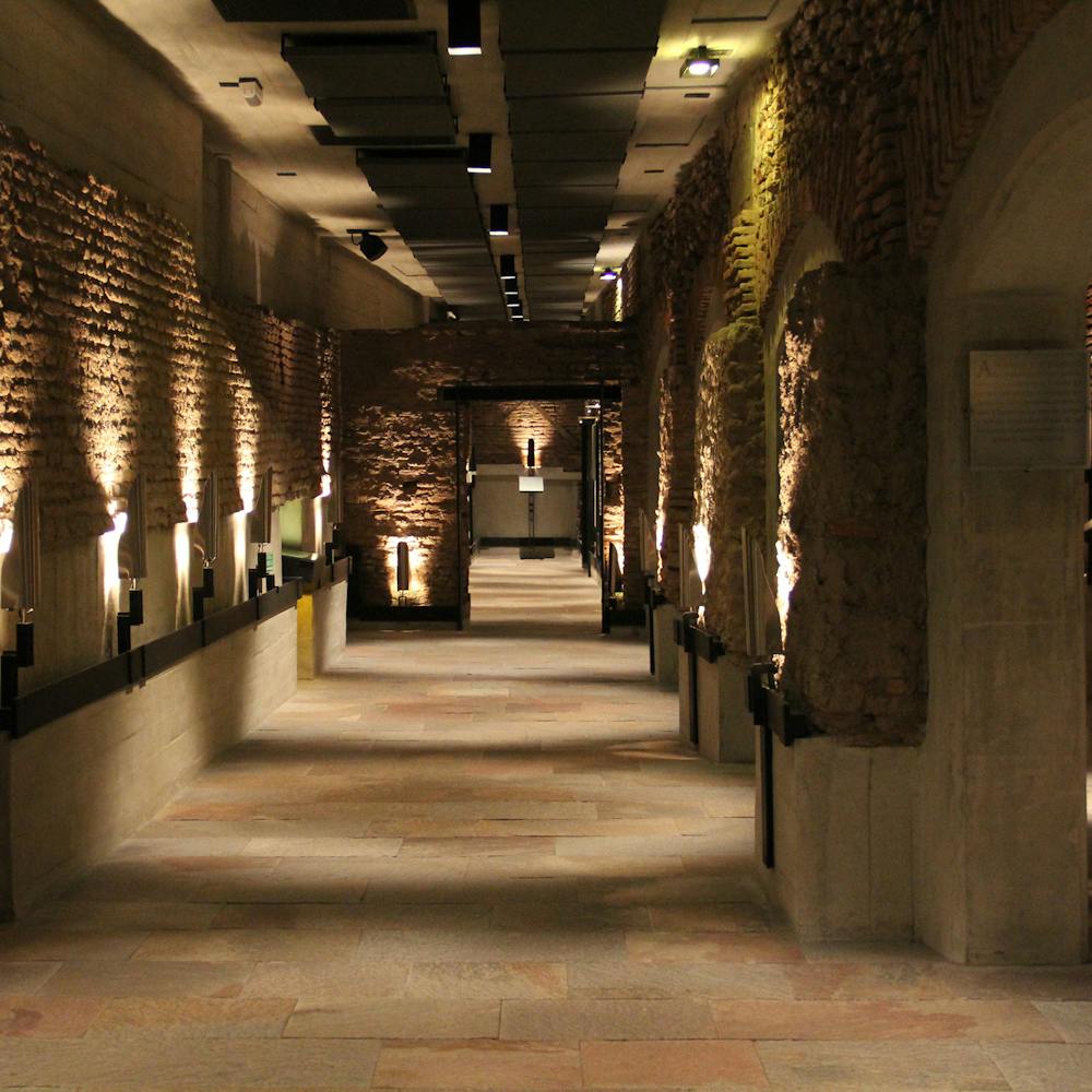 North branch of the tunnel. El Zanjón Archive.