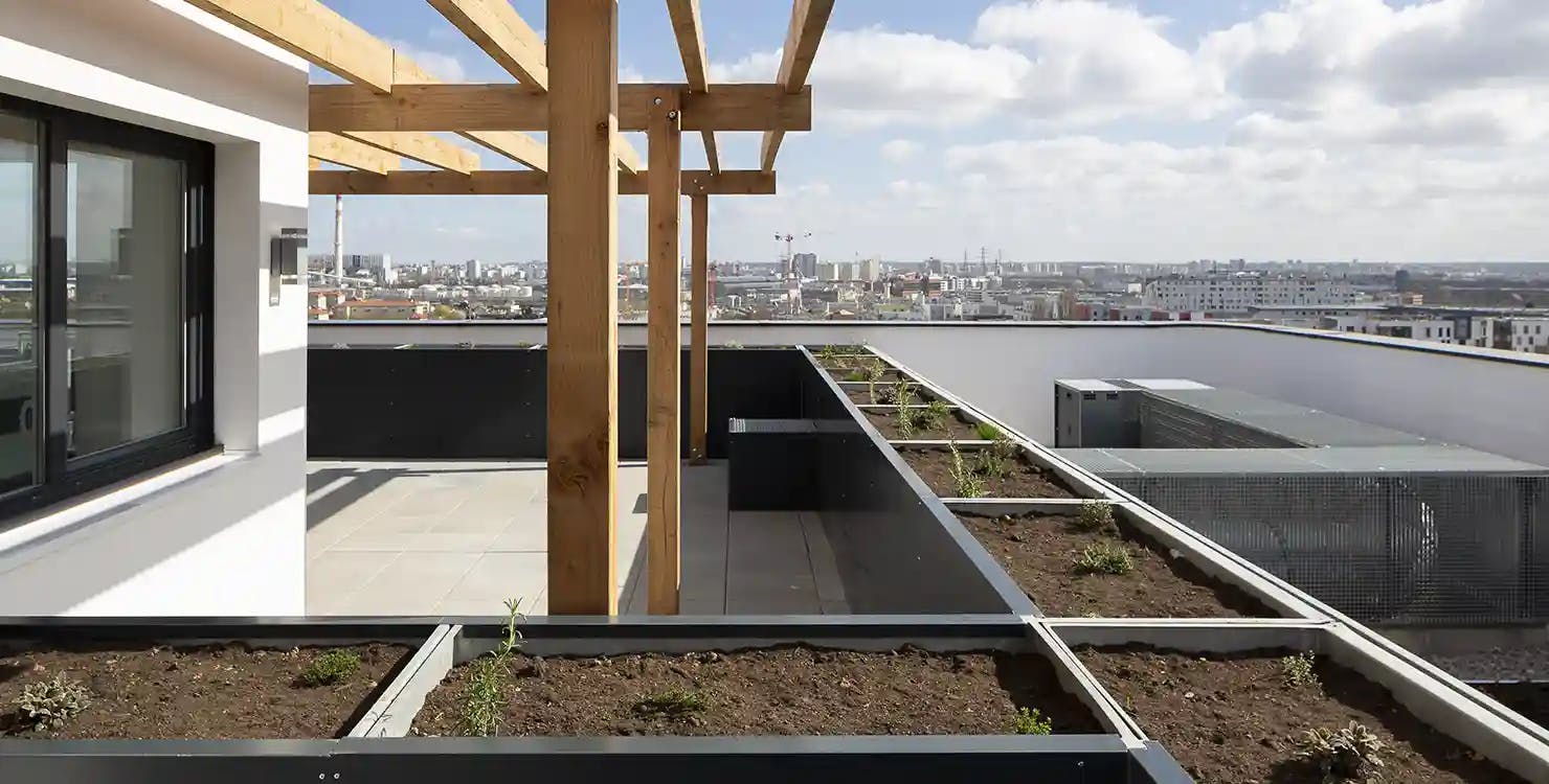 Terrasse partagée du programme immobilier neuf à Vitry-sur-Seine "Variations"