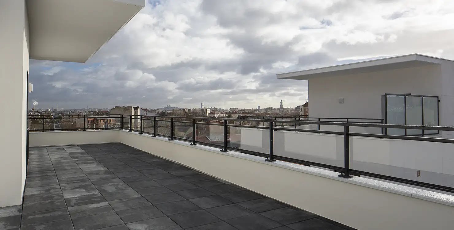 Appartement neuf à Colombes avec terrasse 