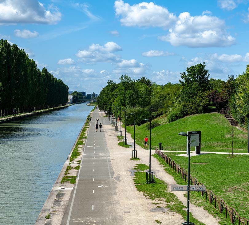 Le canal de l'Ourcq à Bobigny