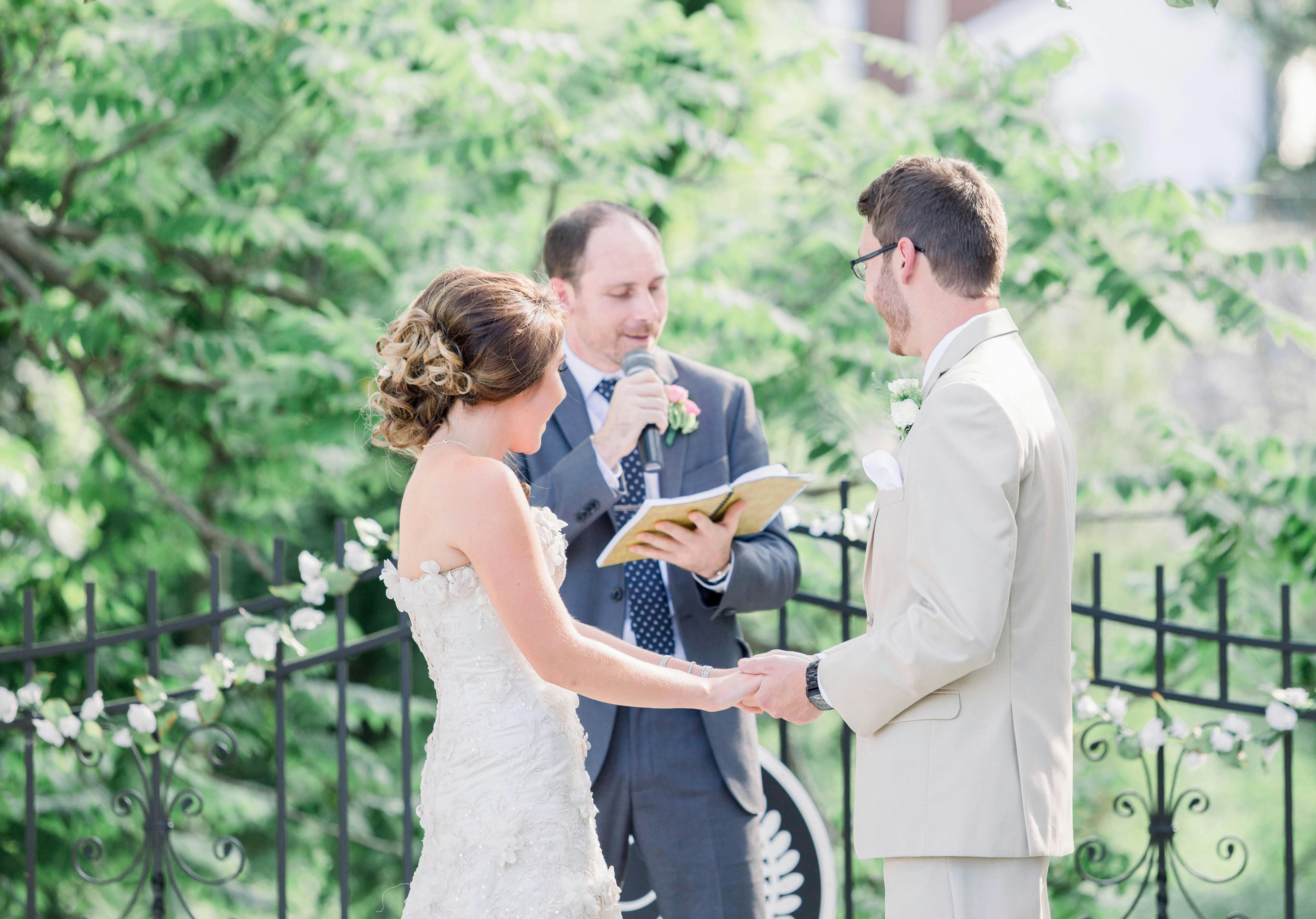 couple at the alter