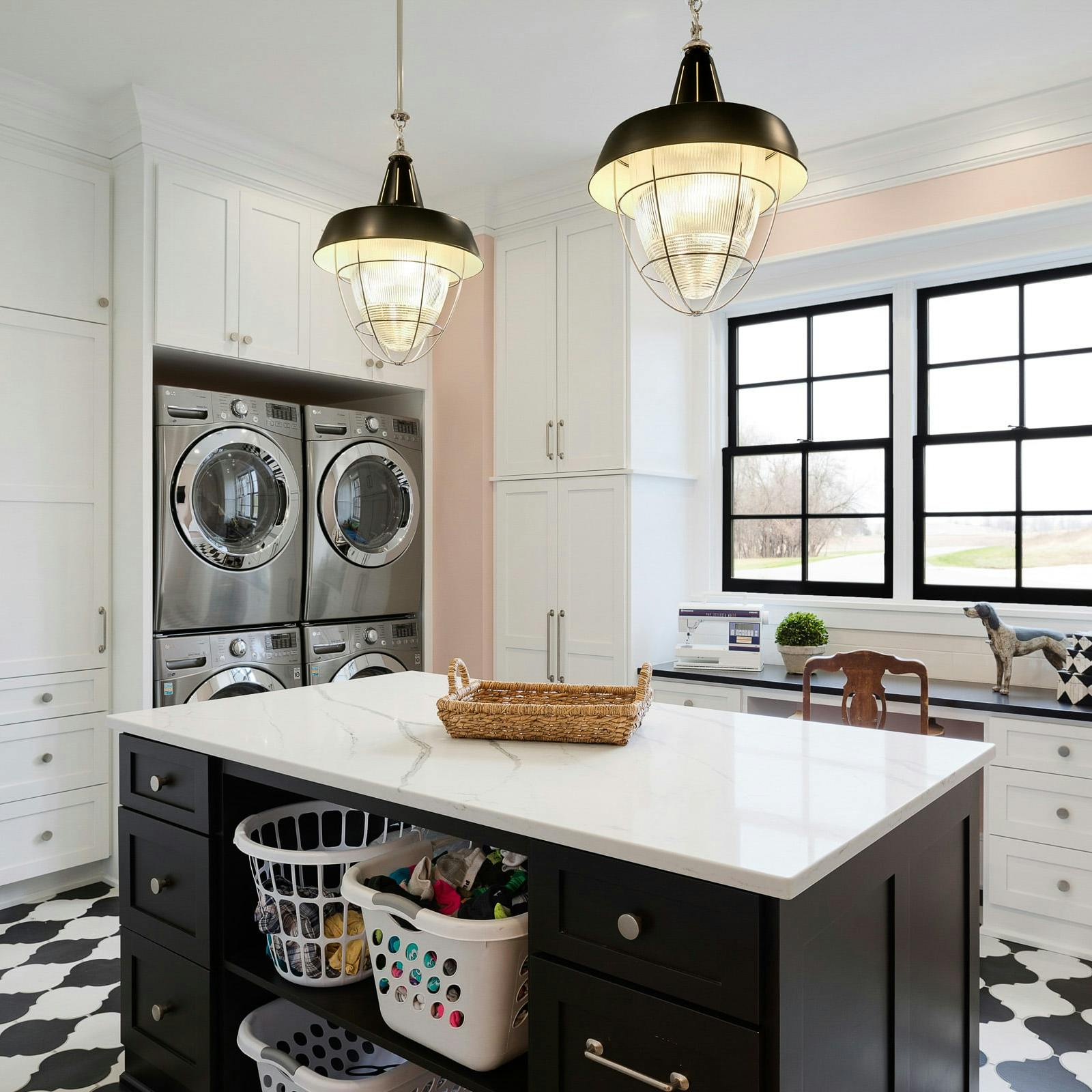 black and white laundry room