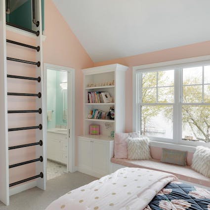 pink bedroom