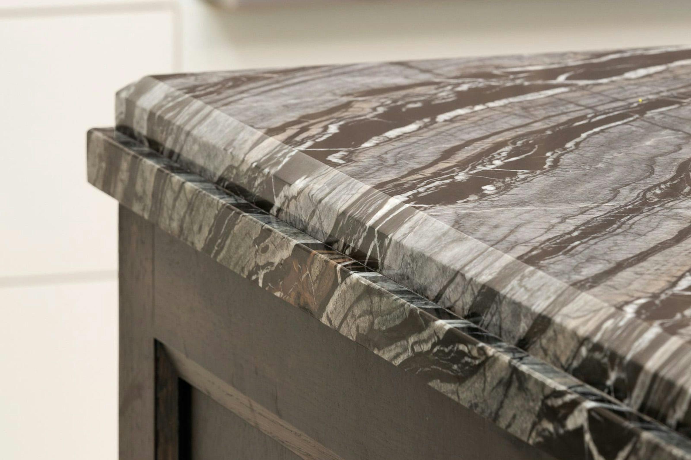 bold Quartz countertop