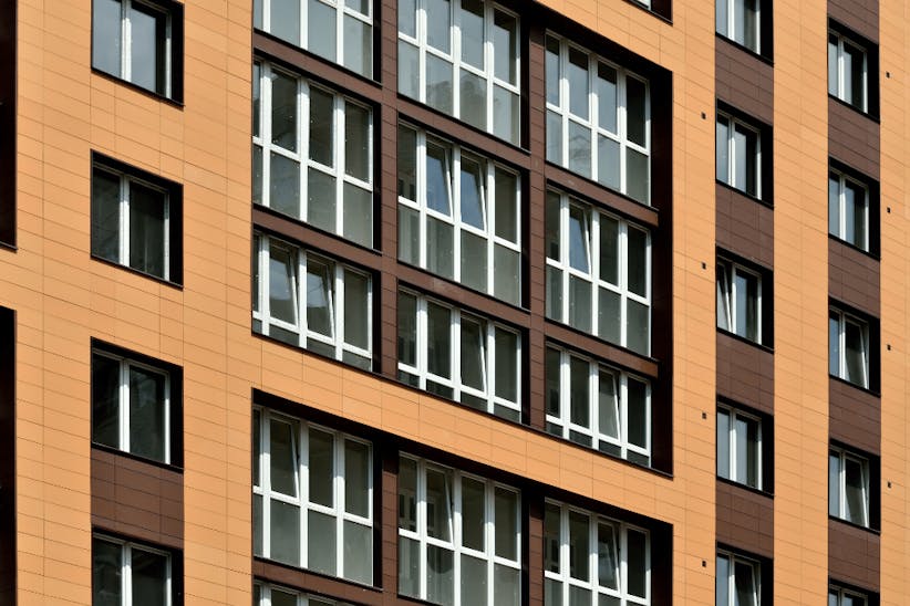 A picture of a new build home