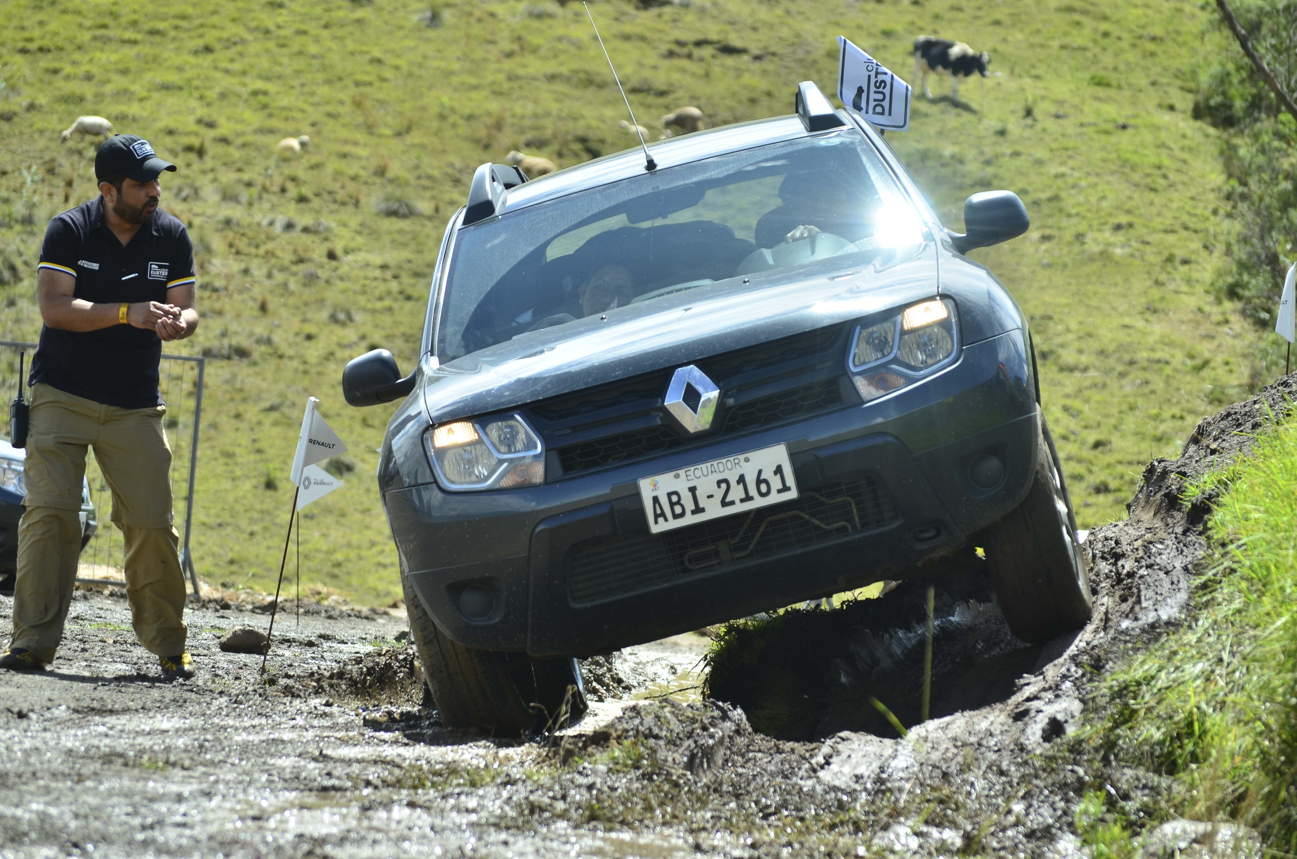 El Club Duster se tomó Cuenca